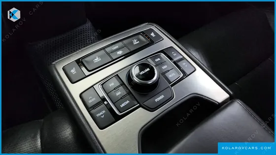 HYUNDAI GENESIS G330 PREMIUM AWD