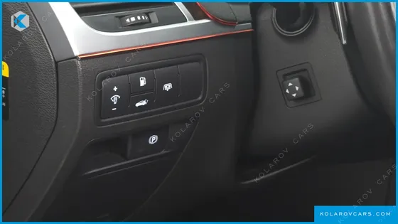 HYUNDAI GENESIS G330 PREMIUM AWD