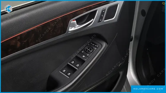 HYUNDAI GENESIS G330 PREMIUM AWD