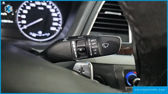 HYUNDAI GENESIS G330 PREMIUM AWD