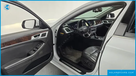 HYUNDAI GENESIS G330 MODERN AWD