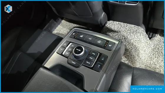 HYUNDAI GENESIS G330 MODERN AWD