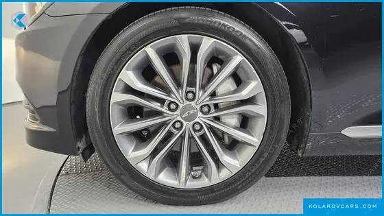 HYUNDAI GENESIS G330 PREMIUM AWD