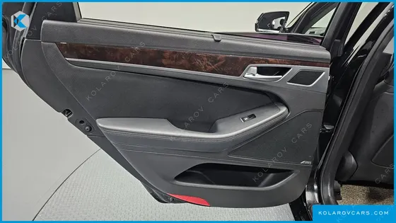 HYUNDAI GENESIS G330 PREMIUM AWD