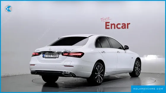 MERCEDES E-CLASS E300E 4MATIC EXCLUSIVE