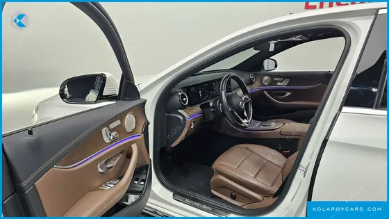 MERCEDES E-CLASS E300E 4MATIC EXCLUSIVE