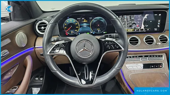 MERCEDES E-CLASS E300E 4MATIC EXCLUSIVE