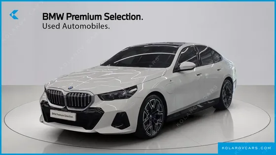BMW 5 SERIES 530E M SPORT