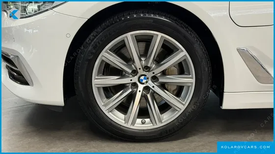 BMW 5 SERIES 530E LUXURY