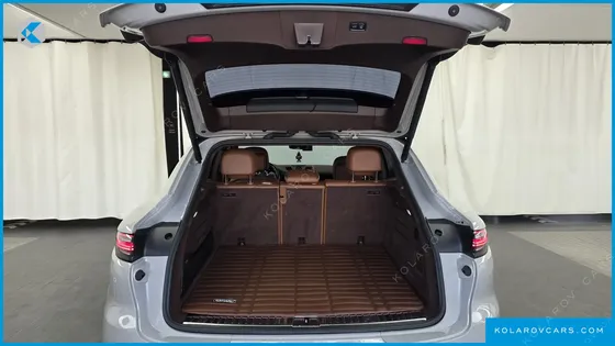 PORSCHE CAYENNE 3.0 E-HYBRID COUPE