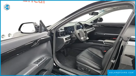 HYUNDAI GRANDEUR PREMIUM