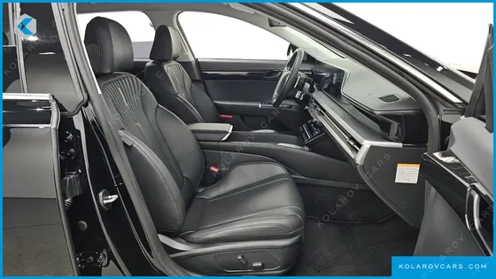 HYUNDAI GRANDEUR PREMIUM