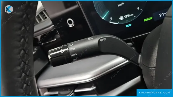 HYUNDAI GRANDEUR PREMIUM