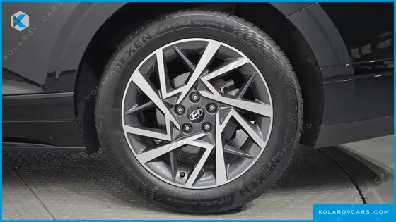 HYUNDAI GRANDEUR PREMIUM