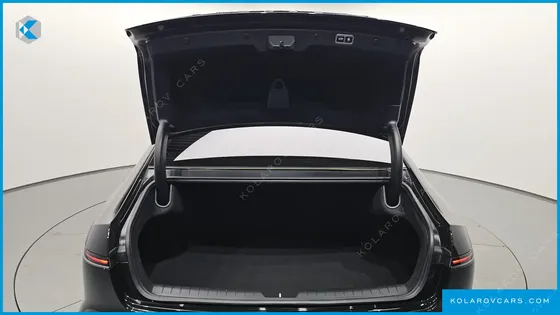 HYUNDAI GRANDEUR PREMIUM