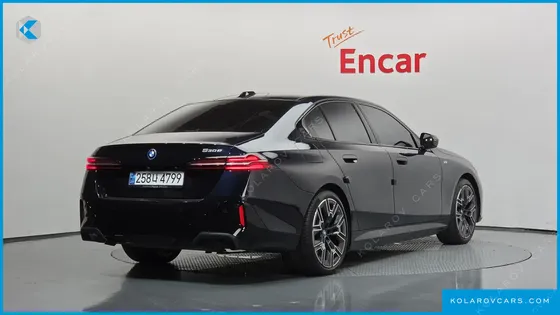 BMW 5 SERIES 530E M SPORT