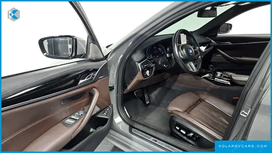 BMW 5 SERIES 530E M SPORT