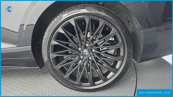 HYUNDAI GRANDEUR CALLIGRAPHY