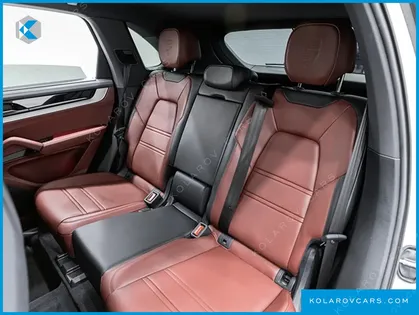 PORSCHE CAYENNE 3.0 E-HYBRID