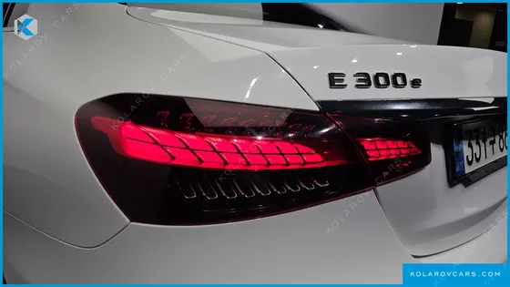 MERCEDES E-CLASS E300E 4MATIC EXCLUSIVE