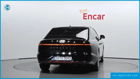 HYUNDAI GRANDEUR CALLIGRAPHY