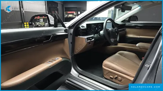 HYUNDAI GRANDEUR PREMIUM