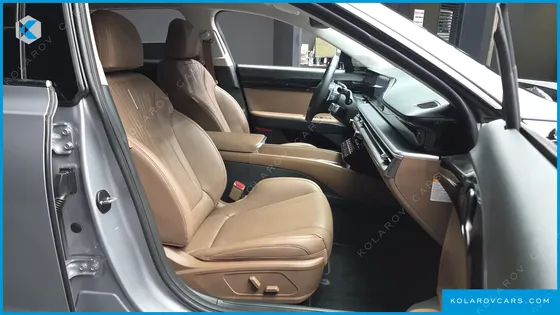 HYUNDAI GRANDEUR PREMIUM