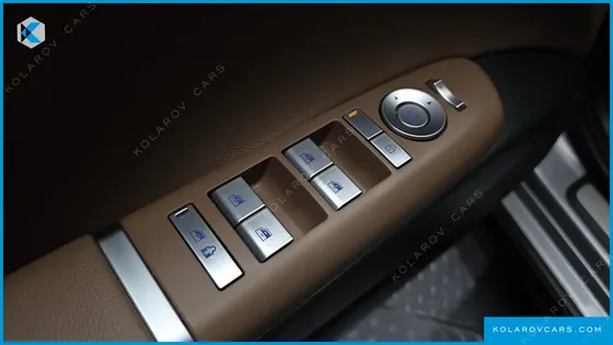HYUNDAI GRANDEUR PREMIUM