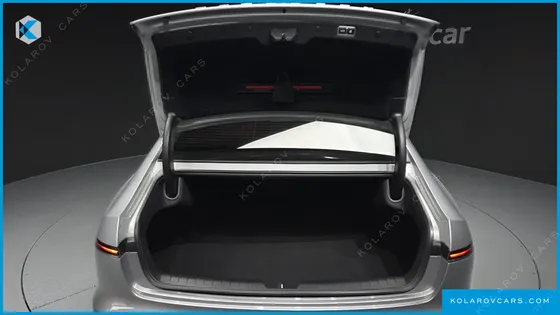 HYUNDAI GRANDEUR PREMIUM