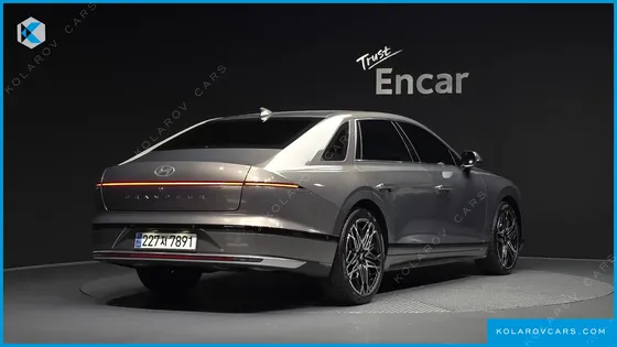 HYUNDAI GRANDEUR EXCLUSIVE