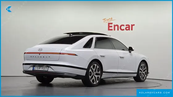 HYUNDAI GRANDEUR PREMIUM
