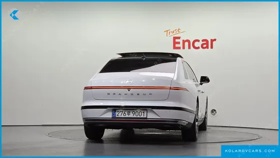 HYUNDAI GRANDEUR PREMIUM