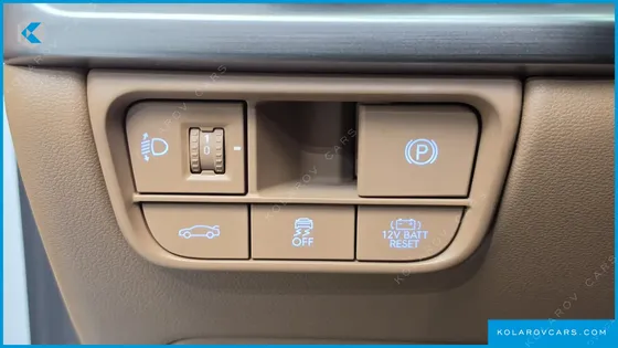 HYUNDAI GRANDEUR PREMIUM