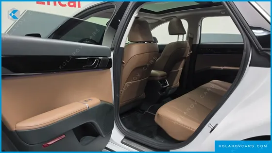 HYUNDAI GRANDEUR PREMIUM