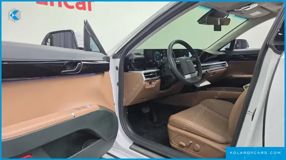 HYUNDAI GRANDEUR PREMIUM