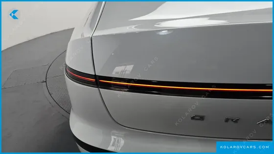 HYUNDAI GRANDEUR CALLIGRAPHY