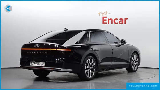 HYUNDAI GRANDEUR PREMIUM