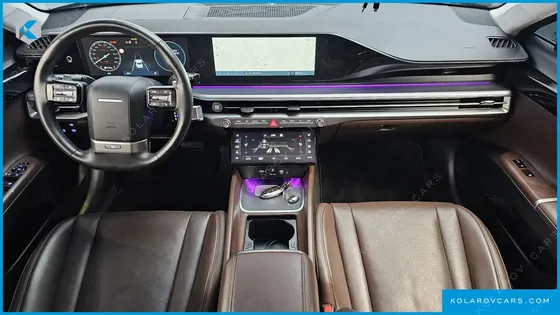 HYUNDAI GRANDEUR PREMIUM