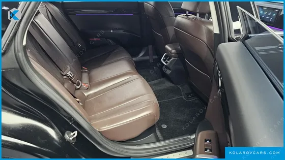 HYUNDAI GRANDEUR PREMIUM