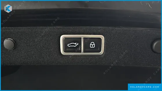 HYUNDAI GRANDEUR PREMIUM