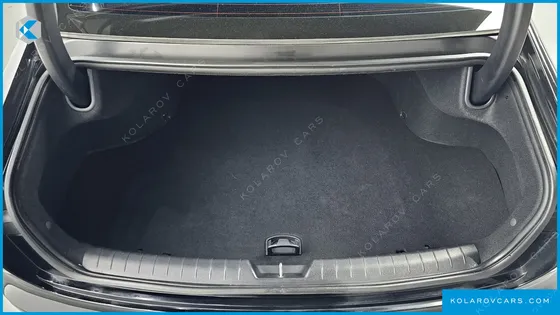 HYUNDAI GRANDEUR PREMIUM