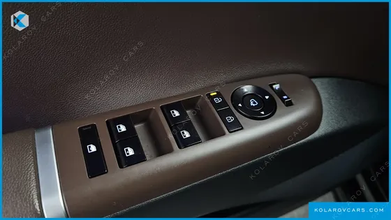 HYUNDAI GRANDEUR PREMIUM
