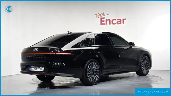 HYUNDAI GRANDEUR CALLIGRAPHY