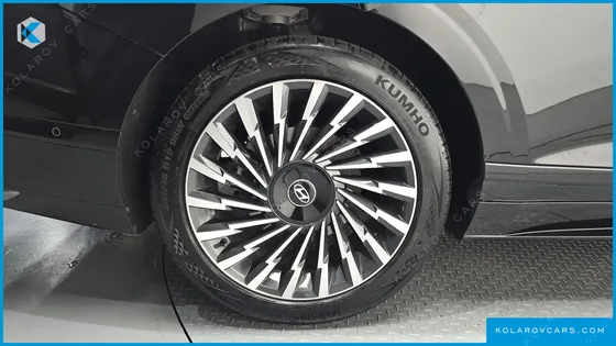 HYUNDAI GRANDEUR CALLIGRAPHY