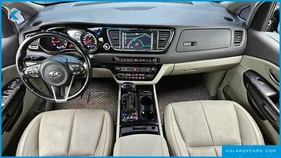 KIA CARNIVAL GASOLINE 9-SEATER NOBLESSE