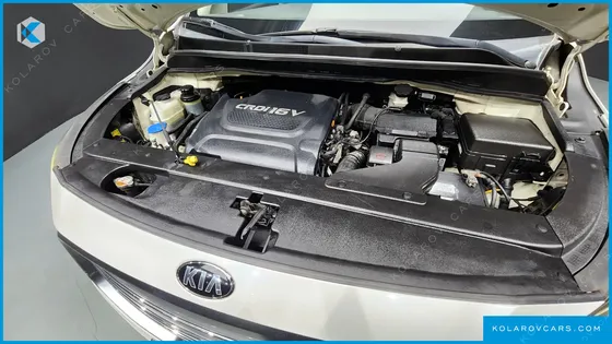 KIA CARNIVAL 9-SEATER NOBLESSE