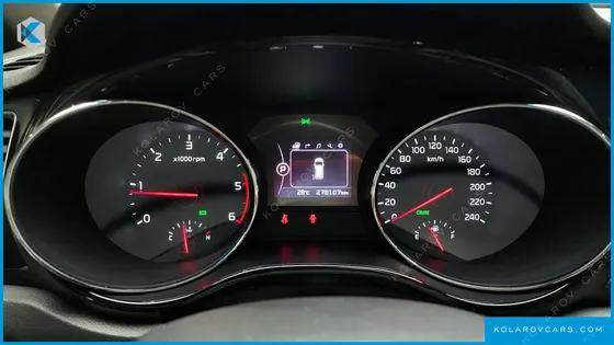 KIA CARNIVAL 9-SEATER NOBLESSE