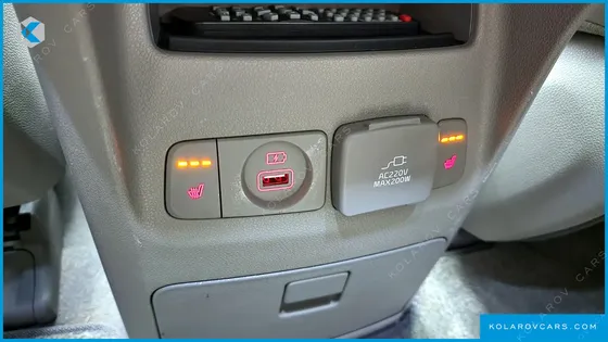 KIA CARNIVAL 9-SEATER NOBLESSE