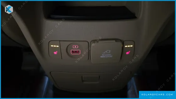 KIA CARNIVAL 9-SEATER NOBLESSE