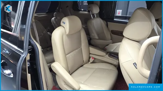 KIA CARNIVAL 9-SEATER HI-LIMOUSINE